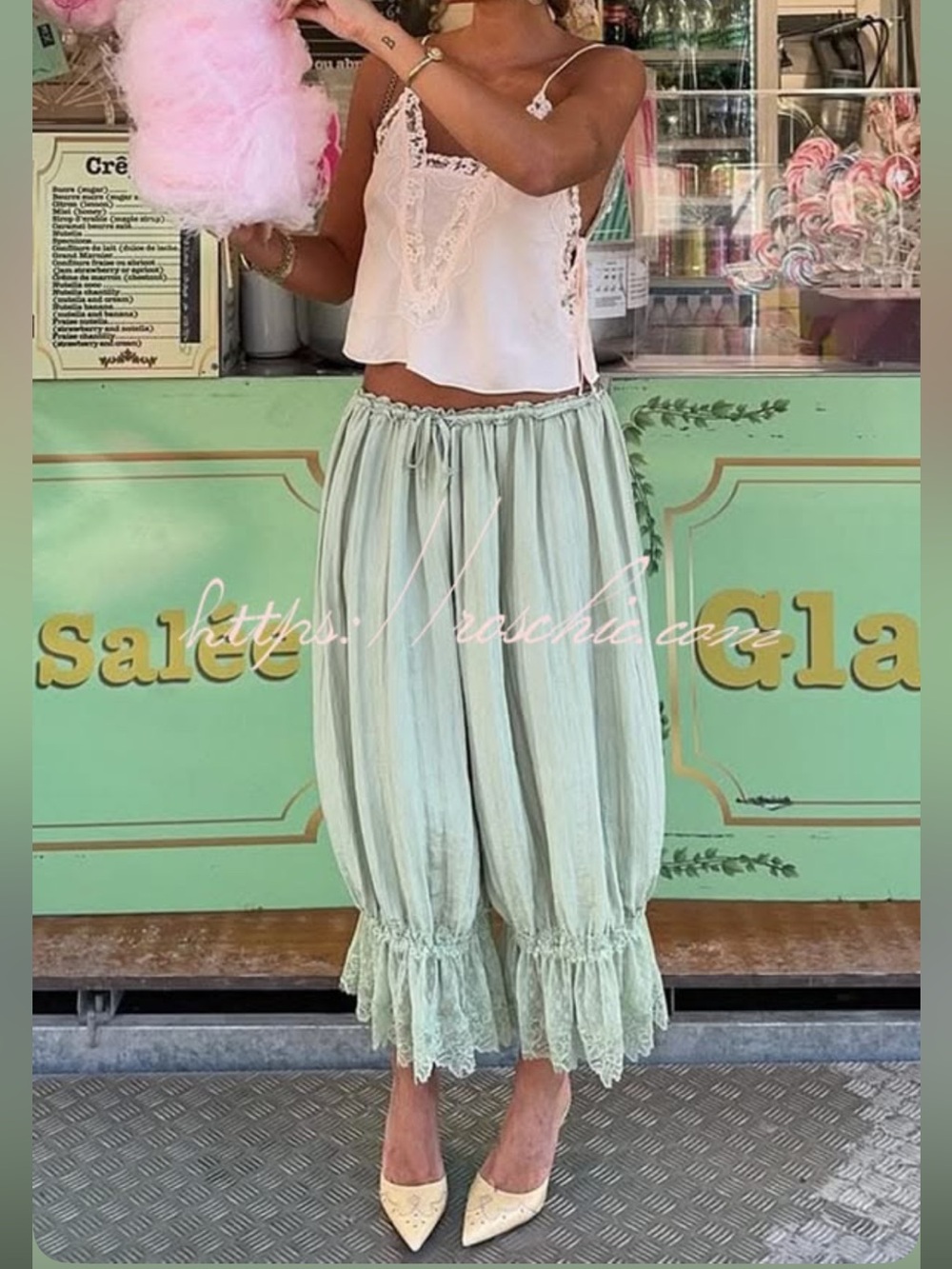 SAGE Lace Trim Barrel Cropped Bloomers - Picture 2 of 6